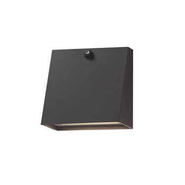 Maxim Lighting Pathfinder LED Outdoor Sconce w Photocell-5CCT Architectural Bronze