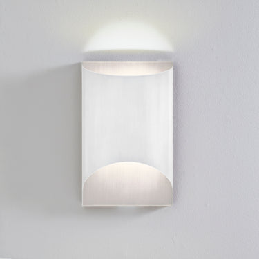 Penta Aprile wall sconce in matt white