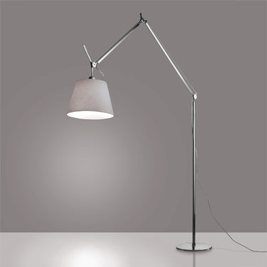Tolomeo Mega LED Floor Lamp with Adjustable Arm and Silver Shade – Artemide Modern Lighting