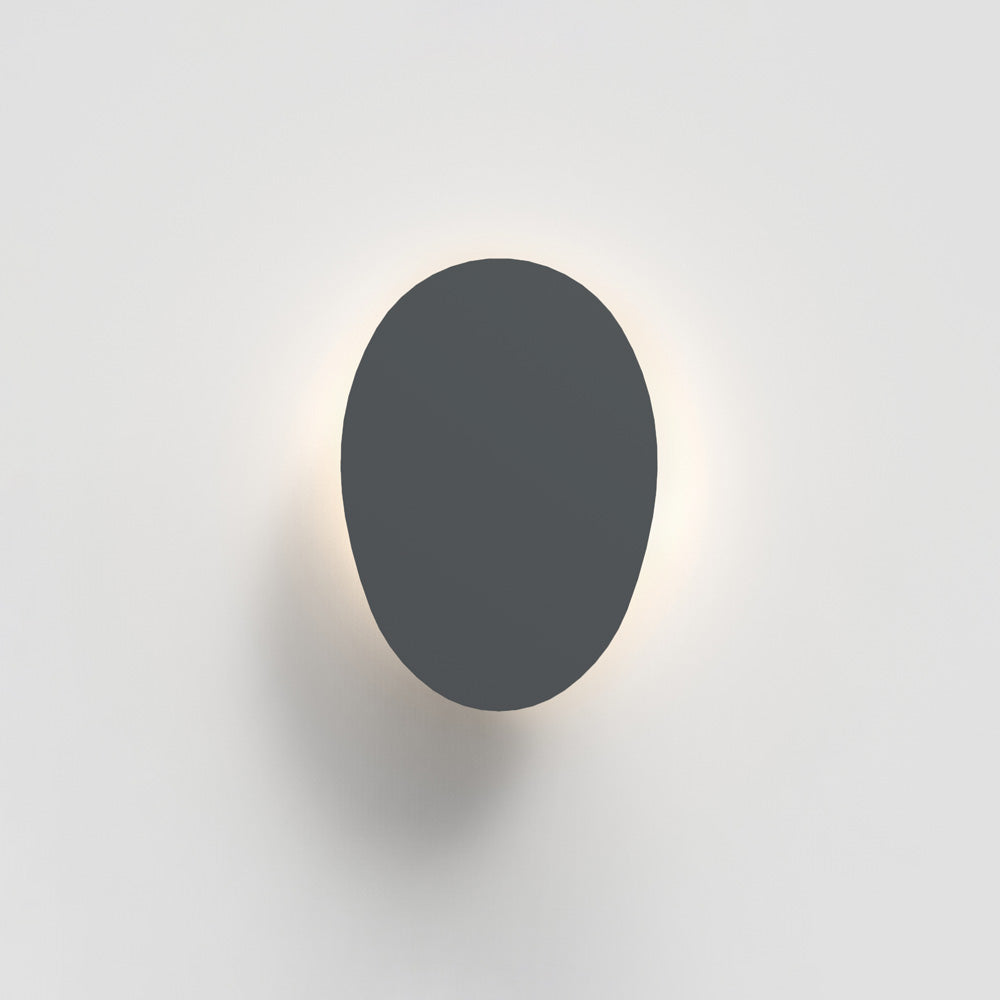 Facce Alpha Wall / Ceiling Light | Artemide