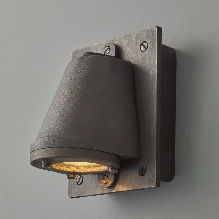 Mast Light of Original BTC