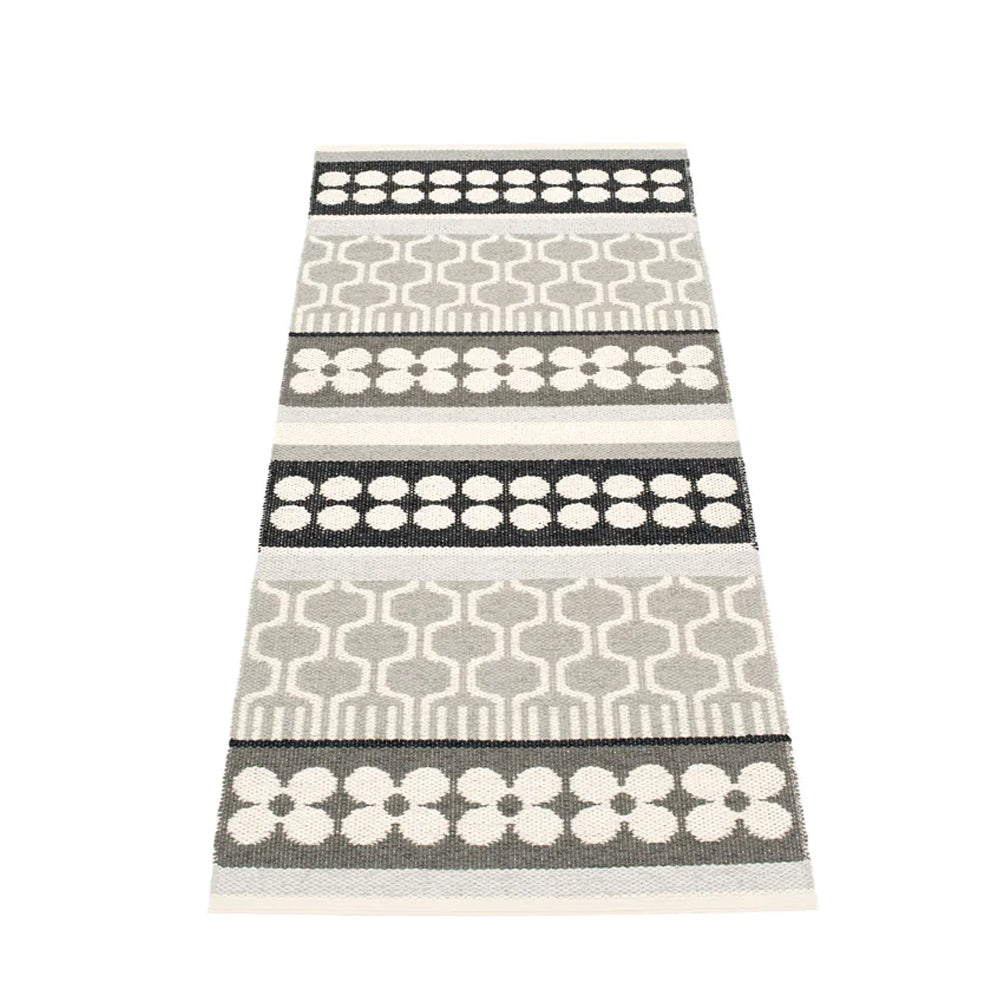 Pappelina Rug Asta Warm Grey