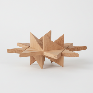 Boyhood Fröbel Star Table Oak Ornament – view 1, Boyhood Denmark