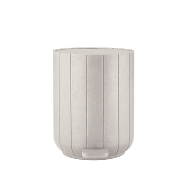 Moonbeam pedal bin, product photo | KUA by Anton Björsing for blomus