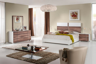 Nova Domus Giovanna Italian White & Cherry Bed