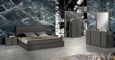 Eastern King Nova Domus Lucia Italian Matte Grey & Elm Grey Bedroom Set