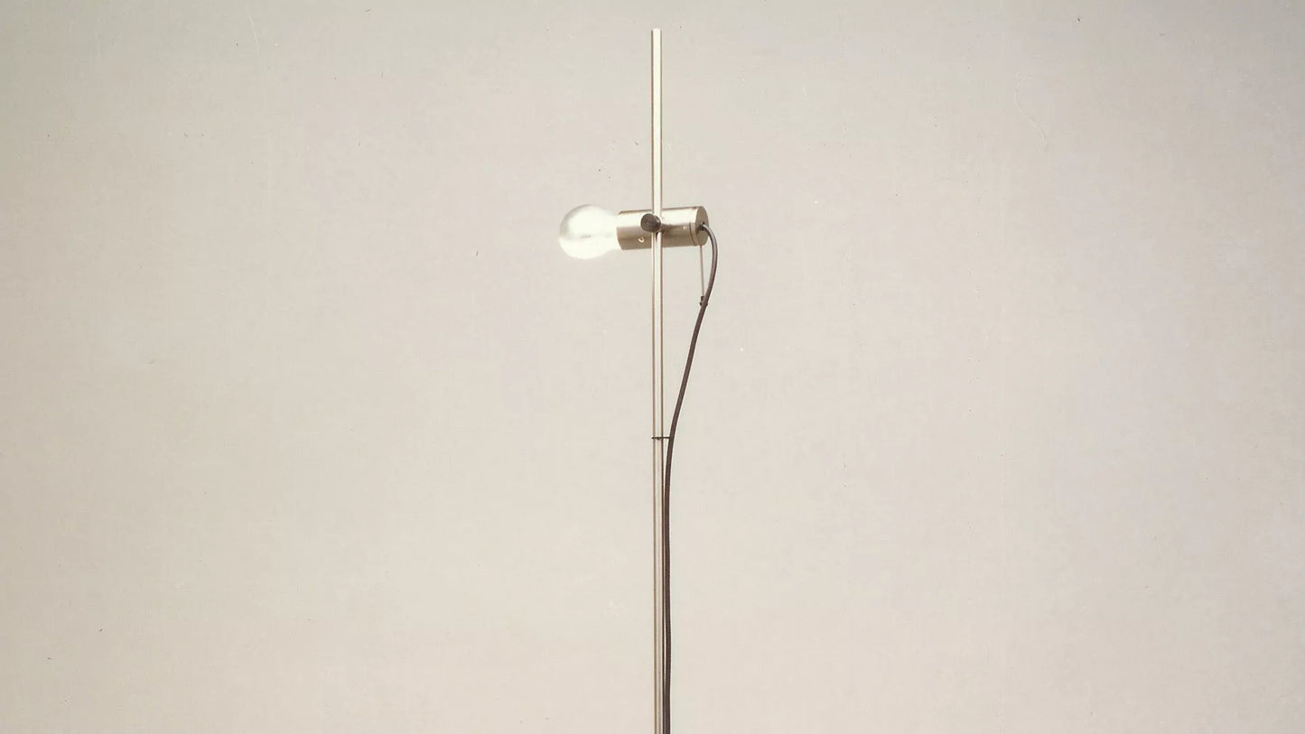 Agnoli Floor Lamp by Oluce