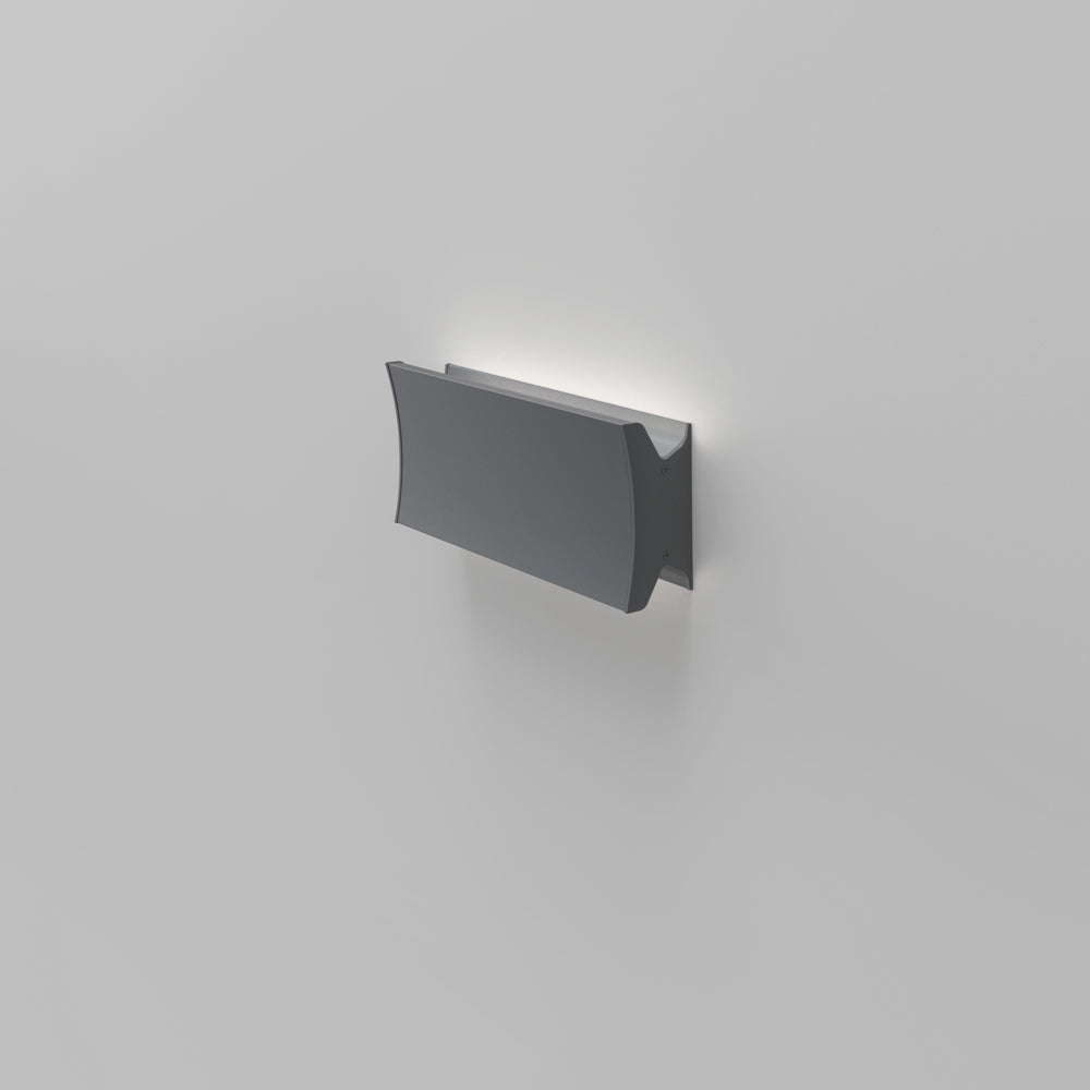 Artemide Lineaflat 24 Mono Wall Or Ceiling Light