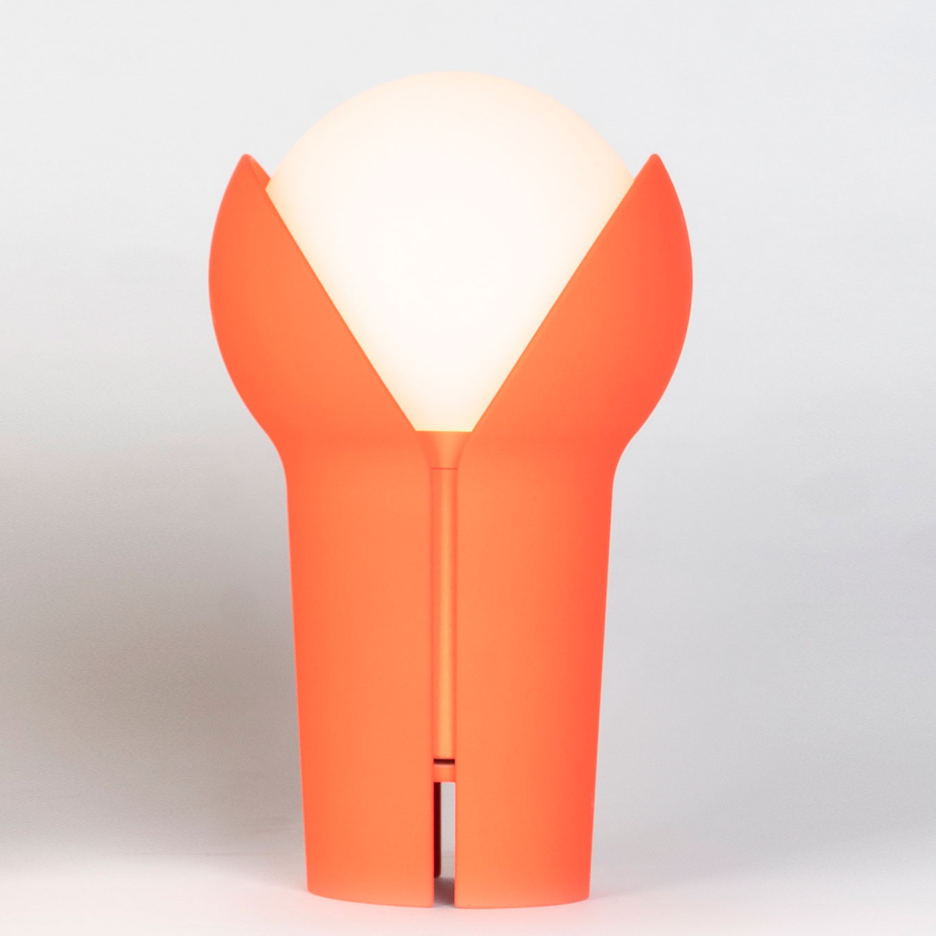 Innermost Bud Portable Lamp