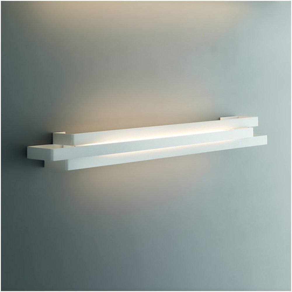 Escape 80 LED Wall Light by Karboxx