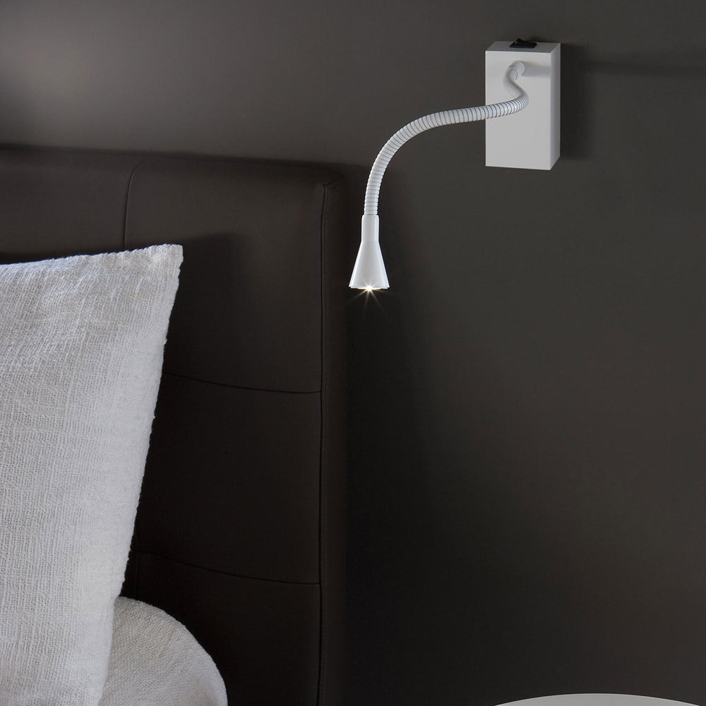 Evo Wall Light by Carpyen