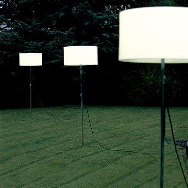 Harry Outdoor Floor Lamp by Carpyen