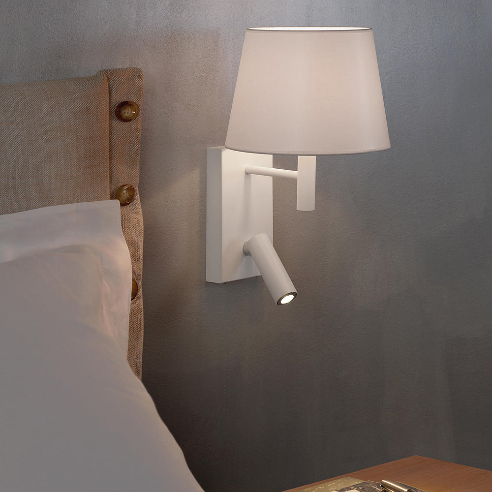 Jerry Hotel Wall Light by Carpyen