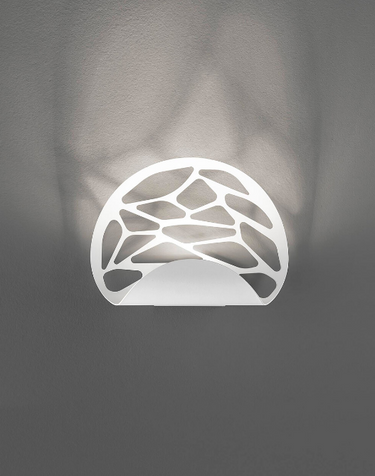 Lodes Kelly Wall Light