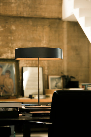 Santa & Cole Sin L Table Lamp