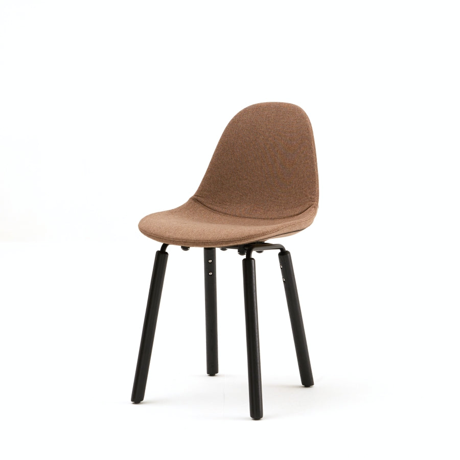 TOOU Ta Upholstered Yi Base Chair