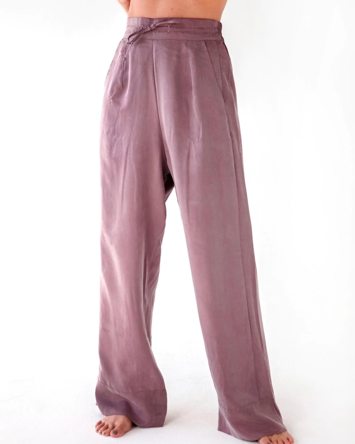 niLuu Women’s Pants Blush