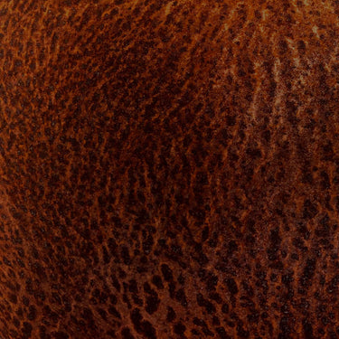 Close-up: rust patina that forms differently on every lamp | The Queen by Mammalampa