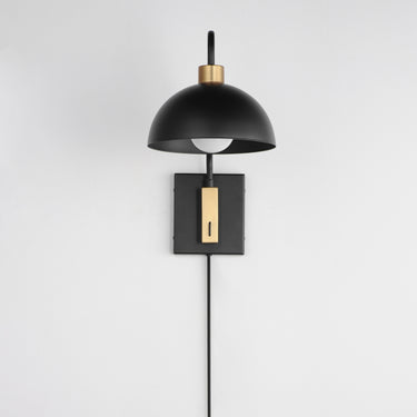 Maxim Lighting Thelonious Wall Sconce Black/Natural Aged Brass