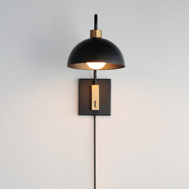 Maxim Lighting Thelonious Wall Sconce Black/Natural Aged Brass