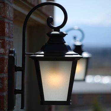 Maxim Lighting Knoxville Outdoor Wall Lantern Bronze
