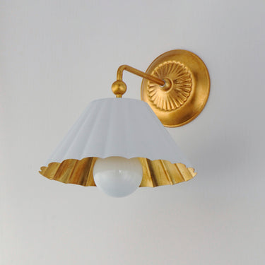 Maxim Lighting Primrose Wall Sconce Matte White/Gold Leaf