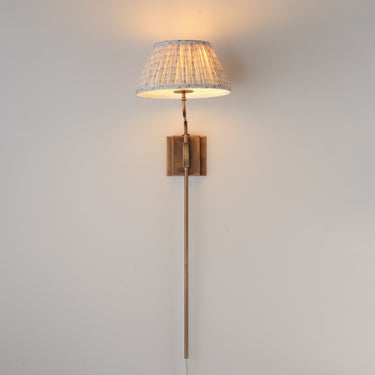 Maxim Lighting Dunbridge Wall Sconce Weathered Brass