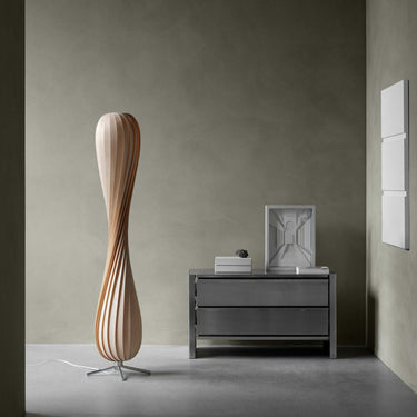Natural Birch, switched off | TR7 Floor Lamp by Tom Rossau