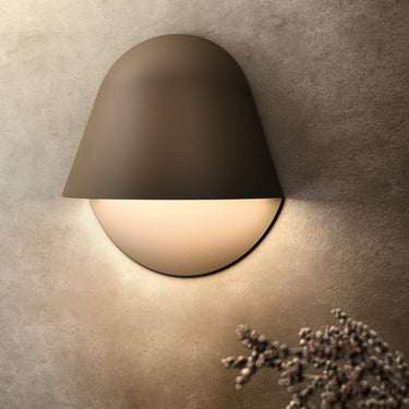 Penta Enoki wall sconce in matt bronze