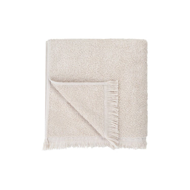 Moonbeam XL hand towel, product photo | FRINO by blomus