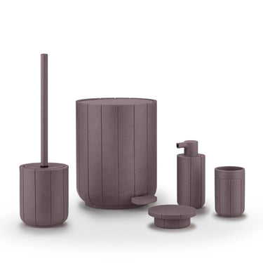 KUA round tray in a styled bathroom | KUA by Anton Björsing for blomus