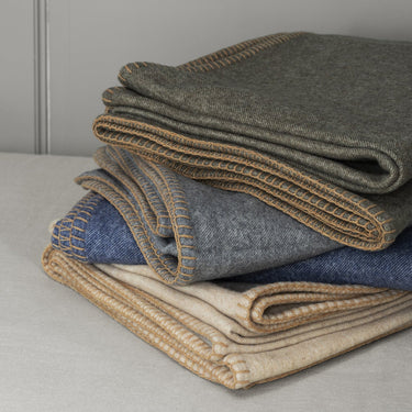 Ahwi Two Tone Wool Throw Blomus 67116