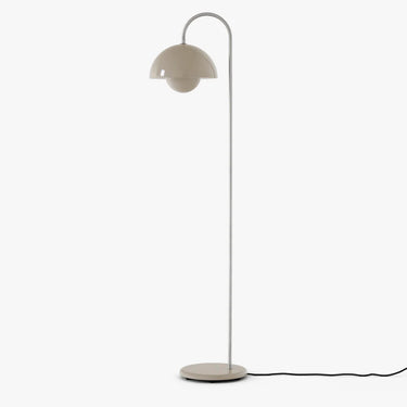 &Tradition - Flowerpot Floor Lamp VP12