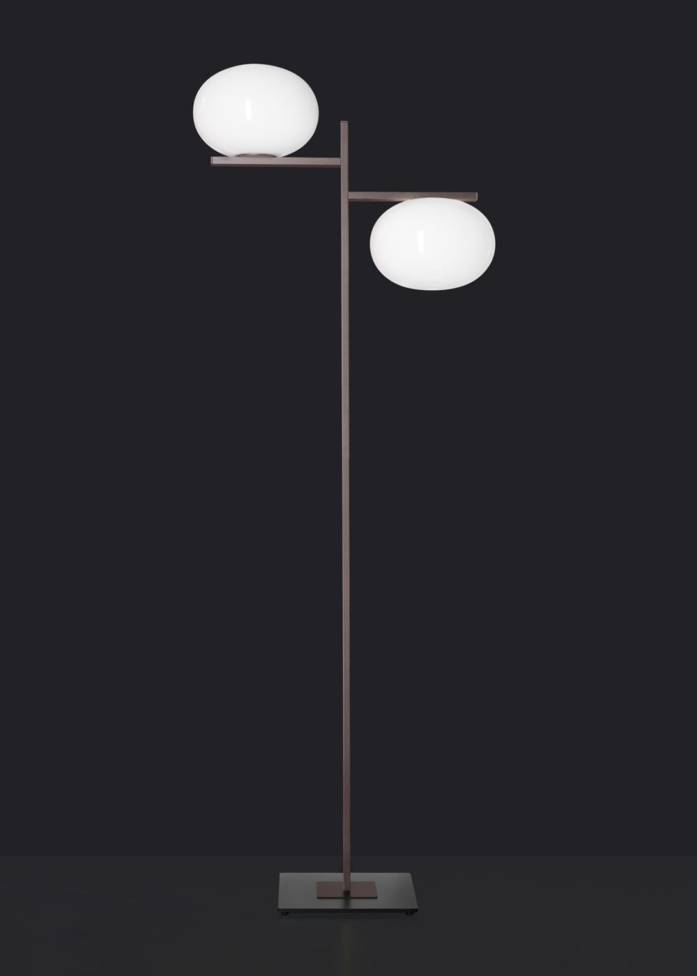 Alba 383 Floor Lamp by Oluce