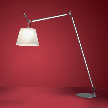 Tolomeo Maxi Floor Lamp styled in a modern interior, view 1