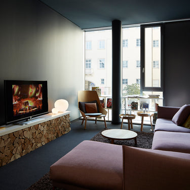 Meteorite Table Lamp styled in a modern interior, view 2