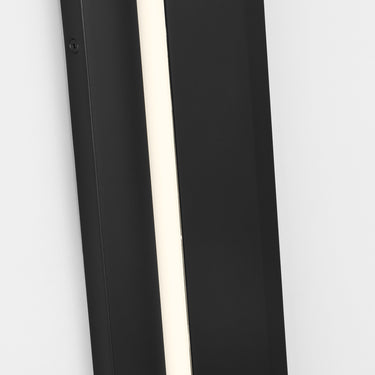 Aspen 15 Outdoor LED Wall Light | Visual Comfort