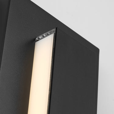 Wet-Rated Aspen 8" Outdoor Wall Light for Outdoor Use