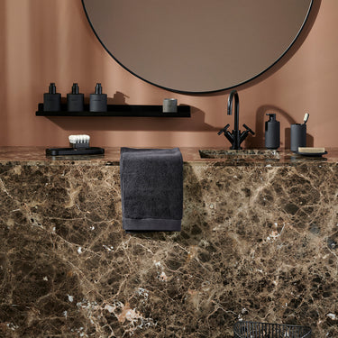 MODO wall shelf styled with blomus RIVA, MIRO and SAYA | MODO by Nina Thöming for blomus