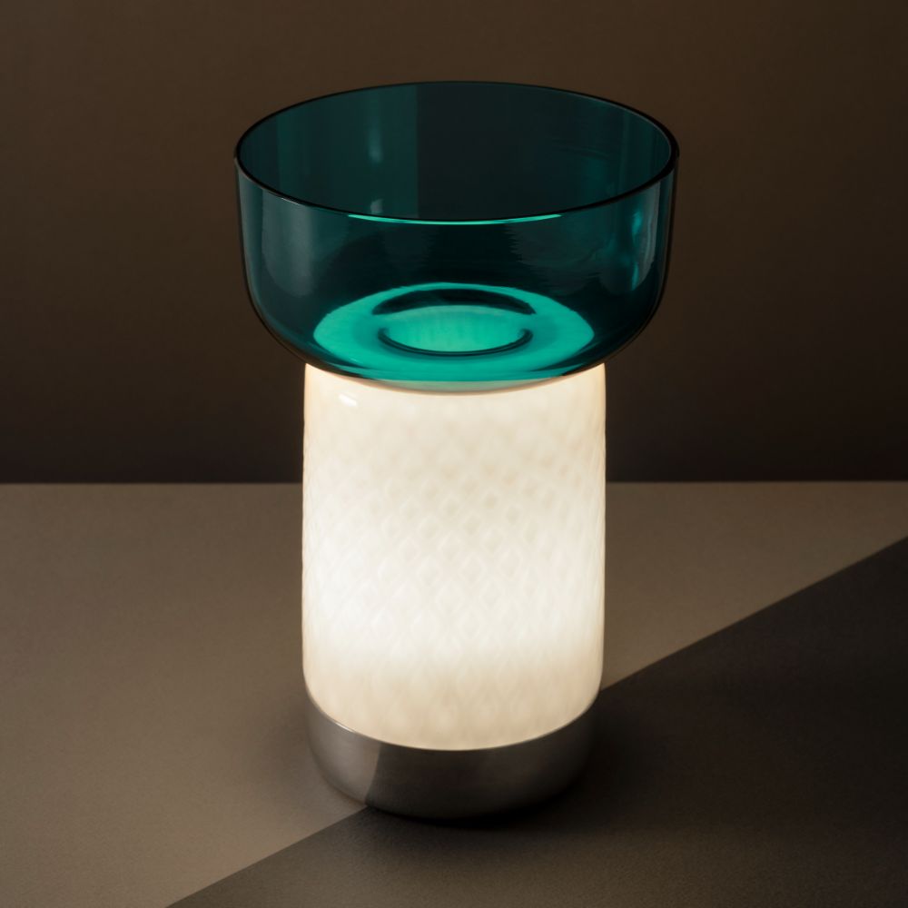 Bontà Portable | Artemide Table Lamp Green Tray