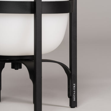 Cestita Alubat Lamp: Modern Portable Lighting for Indoor/Outdoor Use =- Black