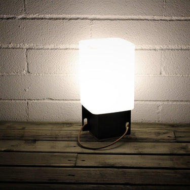 Cuadrat Cordless Table Lamp | Portable Lantern