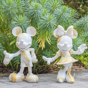 Star Style Minnie by Martyn Lawrence Bullard by Leblon Delienne, White & Gold colorway, 31 cm – image 4