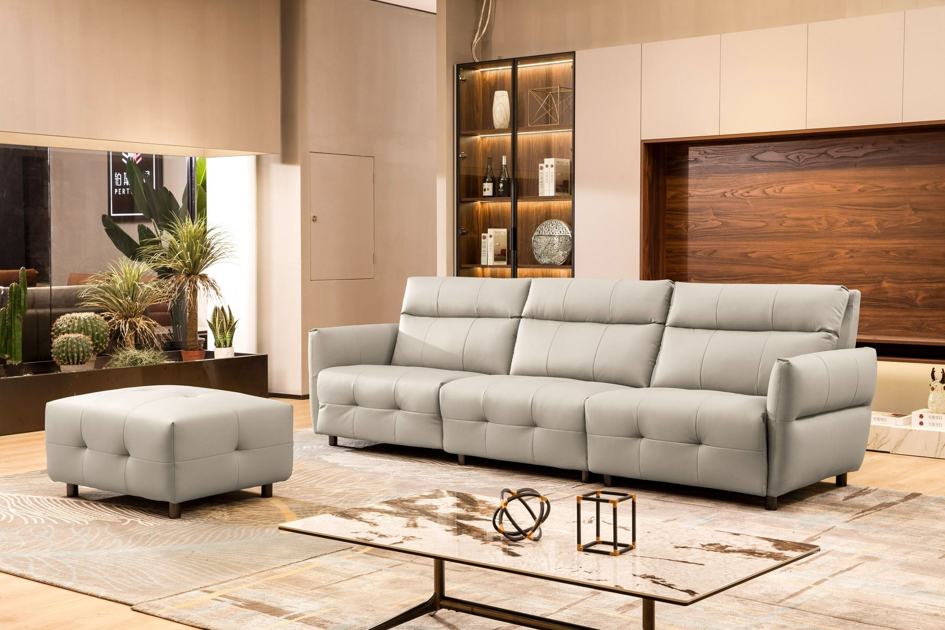 Divani Casa Joliet Modern Light Grey Leather 4-Seater Sofa with Two Recliners 2
