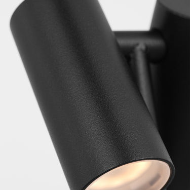 Black Doppia table lamp, integrated LED, adjustable light levels, portable