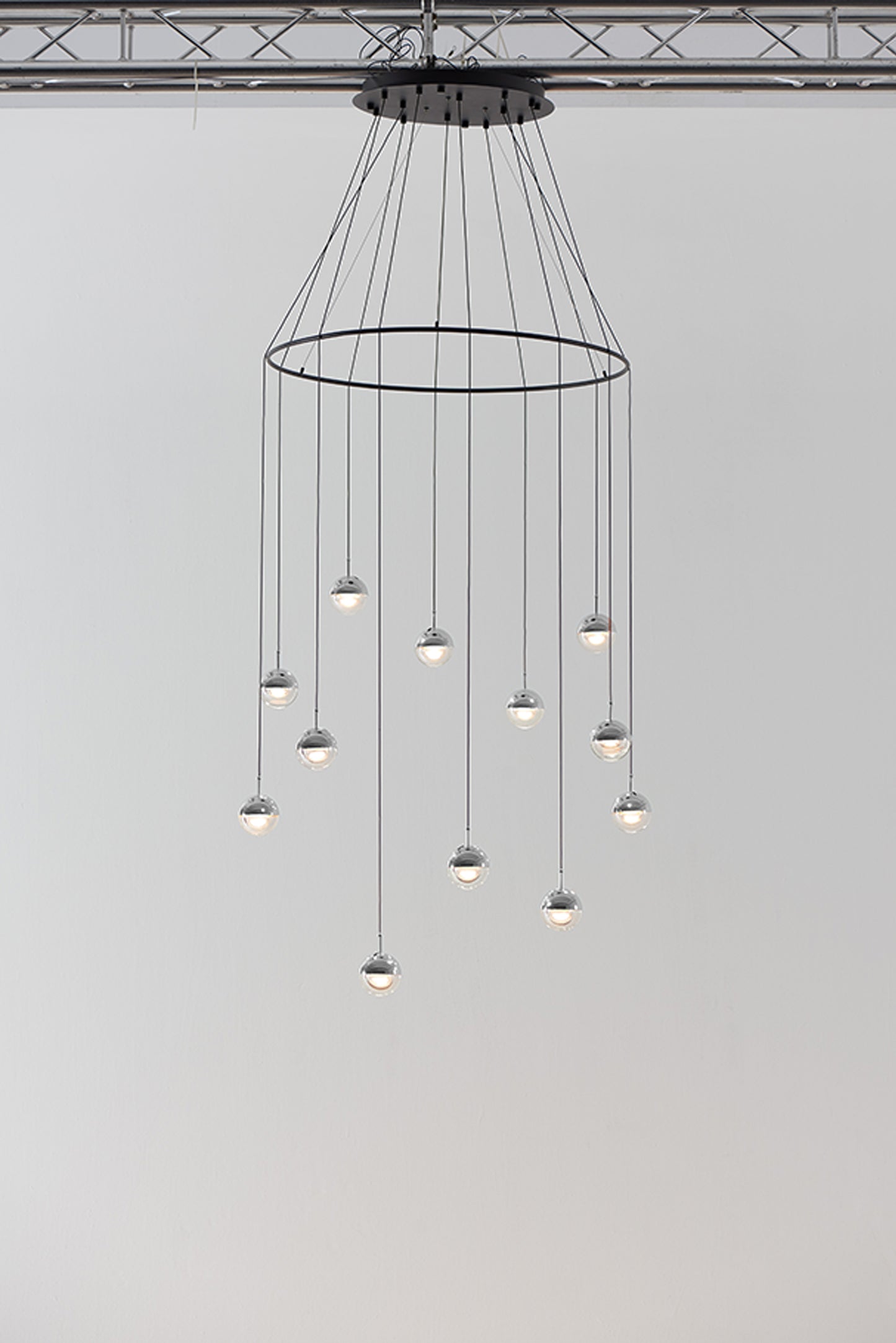 Seed Design Dora Pendant 12 Ring Chrome