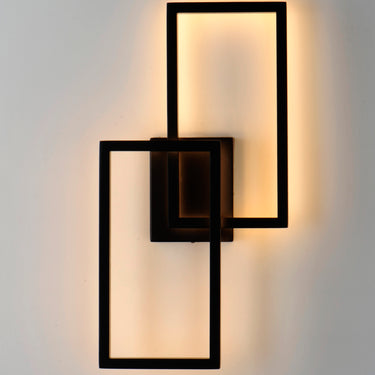 ET2 Traverse LED Outdoor Wall Sconce Black