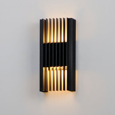ET2 Rampart Medium LED Outdoor Wall Sconce Black