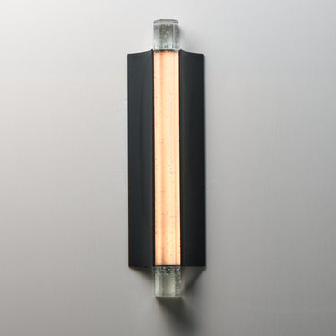 ET2 Hyperion Outdoor 18" LED Outdoor Wall Sconce Black