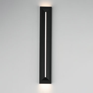 ET2 Fosso 35" LED Outdoor Wall Sconce 5cct Black